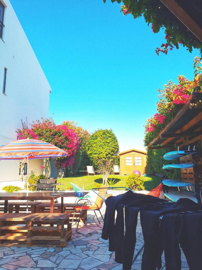 Sandycamps Surf House Baleal Buitenkant foto