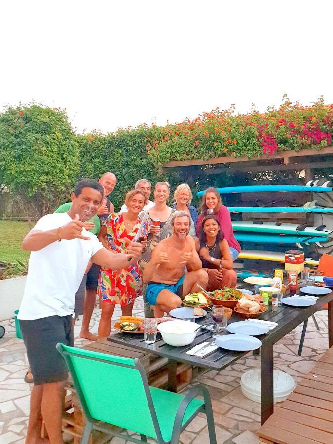 Sandycamps Surf House Baleal Buitenkant foto